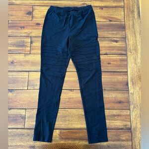 Women’s art class leggings, sizes XL